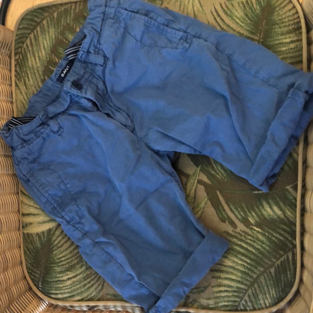 Boys Gant barmuda shorts 9-10